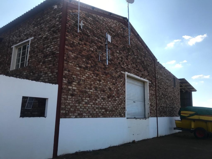 13 Bedroom Property for Sale in Soutpan Free State